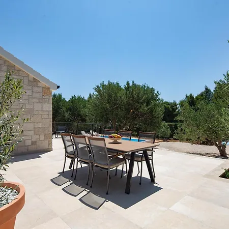 Olea Lux Villa Bol